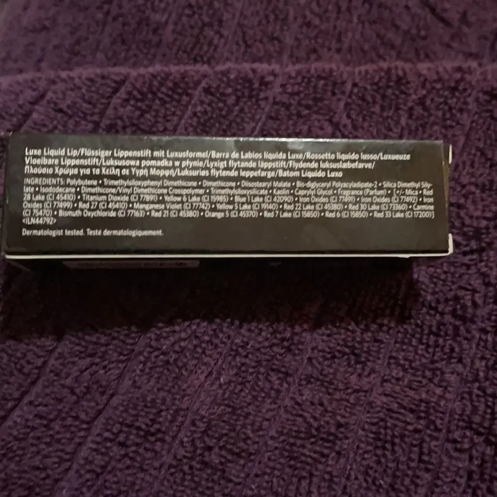 Bobbi brown luxe liquid lip w make up bag